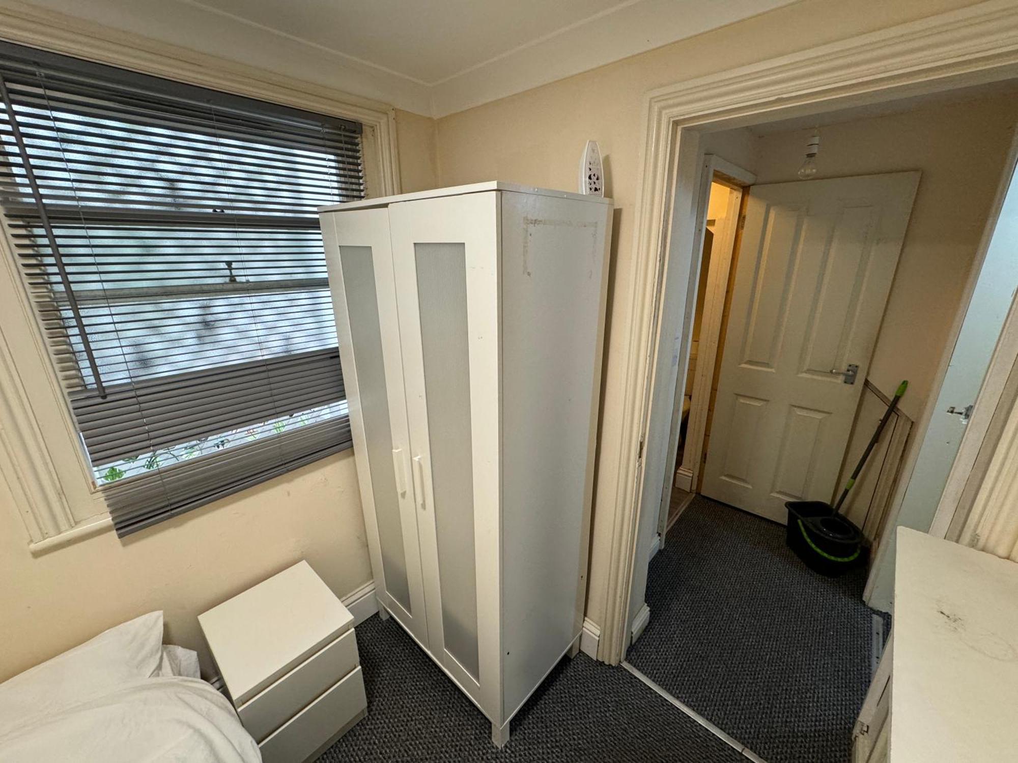Homestay In Shared Property Central